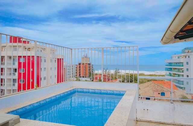 Penthouse sea view, air and TV in rooms, beach on foot