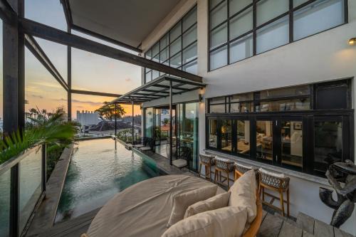 Penthouse Sunset Seabreeze - 5 stars K Club Penthouse with Seaview Next to Finns