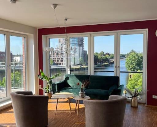 Penthouse-Wohnung mit Flussblick
