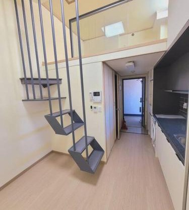 Pentry house Double-decker pentry-structured house 6min walk from Suyu Station line4
