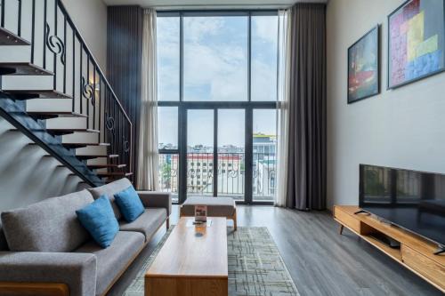 PENTSTUDIO 5Stars Westlake Luxury