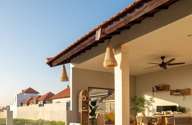 Pererenan 2 BR Villa KOME with Private Pool and Ricefield View