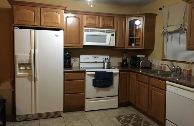Perfec, retreat! golf beaches 2 bedrooms WIFI Netflix, Washer abd Dryer ,