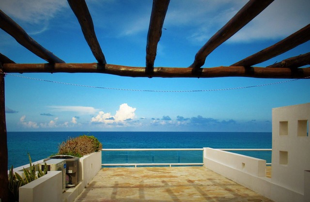 Perfect central location on the Malecon with stunning ocean views & a pool