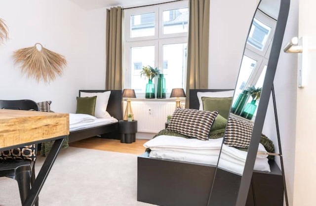 Perfect for 3 | 10min zur Messe, Netflix, Kitchen