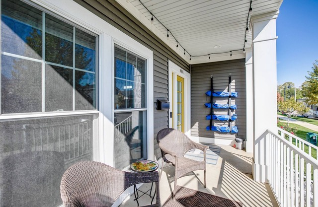 Perfect for Family Time, Friend Gatherings and all things Notre Dame!