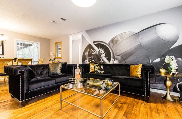 Perfect for Monthly Stays. READ DESCRIPTION