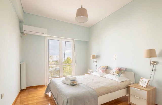 Perfect, fully equipped apartment for two, very close to Marousi Center