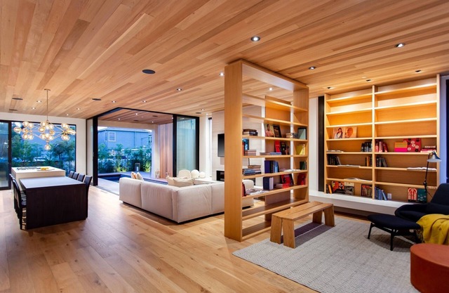 Perfect Gateway Villa In Venice Beach