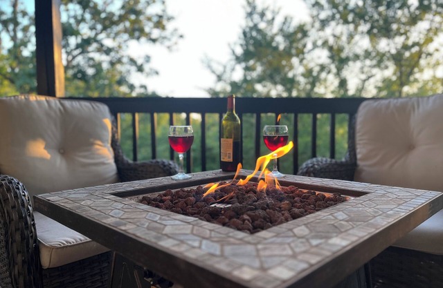 PERFECT GETAWAY cabin near Turner Falls & Lake of The Arbuckles.