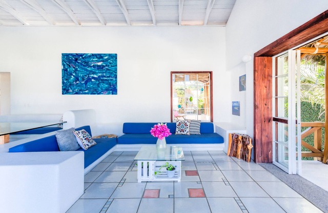 Perfect Getaway Retreat on the Golf Course