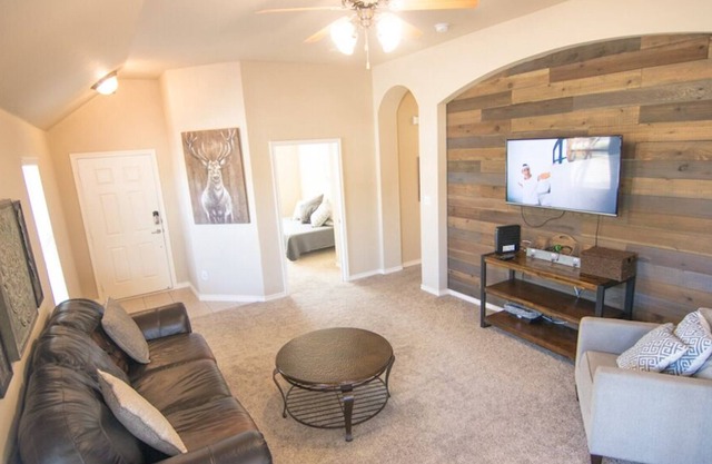 Perfect Location for Travel/Sporting events/ DFW