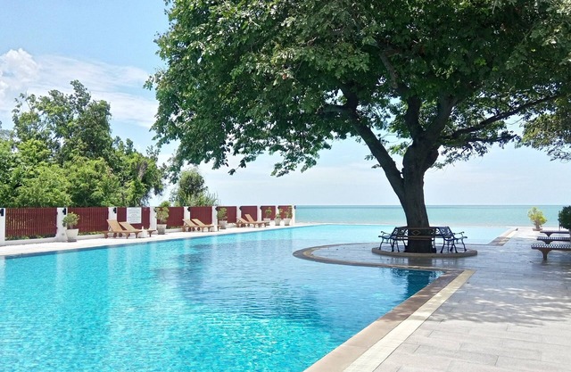 Perfect Longterm Seaview apartment@Huahin beach.