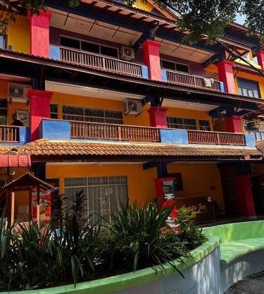 Perhentian Village Inn