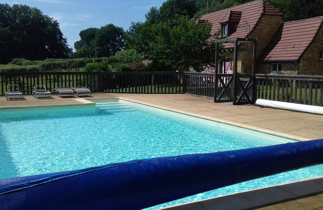 * Perigord cottage with pool