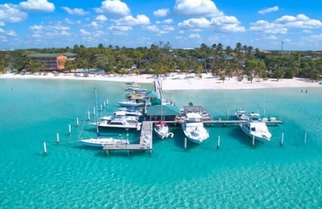 Perla Marina Residence in Boca Chica Seafront