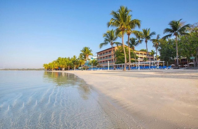 Perla Marina Residence in Boca Chica Seafront