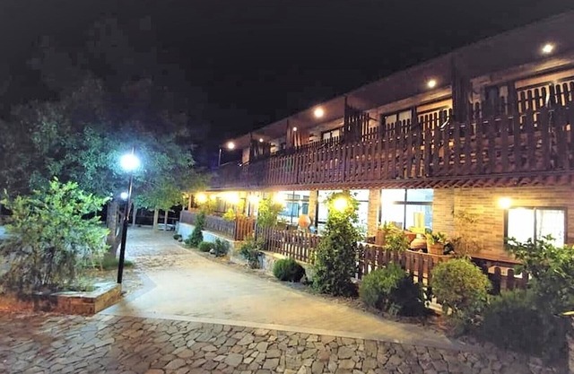 Perneia Room 4,Village and Mountain view in Cyprus!Enjoy the nature!