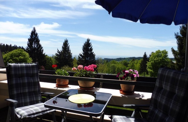 Personally managed 2-room comfort vacation apartment with panoramic view (max. 5 pers.)