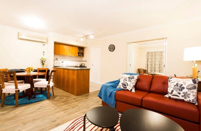 Perth City Living*Downtown*Full Amenities