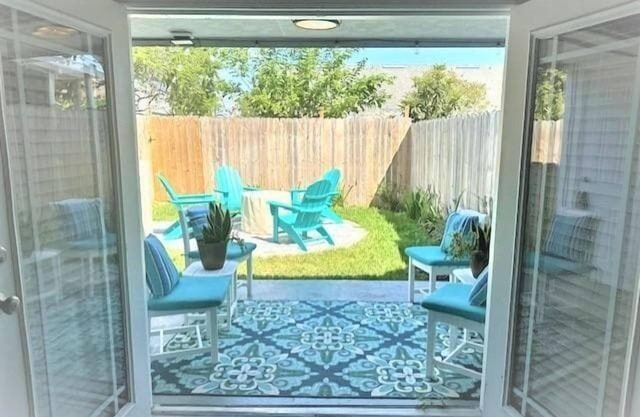 Pet friendly, 15 min walk to Vilano Beach, beach c