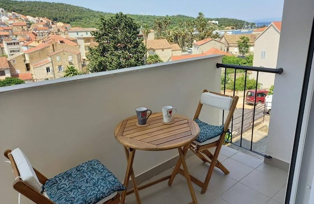 Pet-friendly 2-bedroom apartment in charming Vis with WiFi and AC