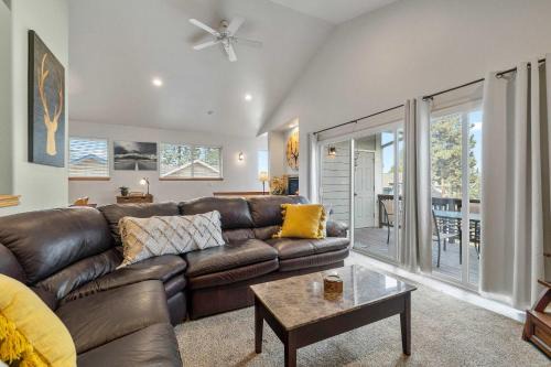Pet-friendly - 3BDR - Minutes to Downtown