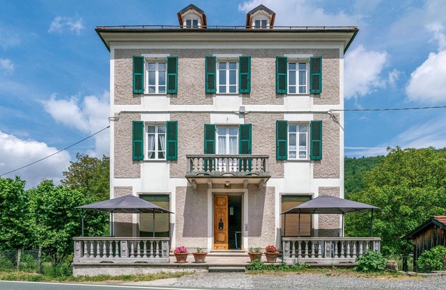 Pet friendly apartment