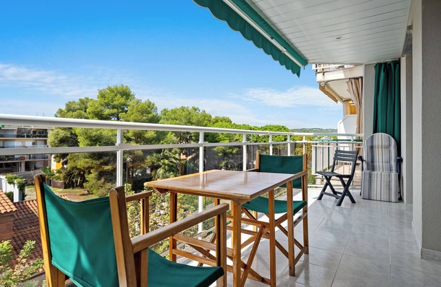 Pet-Friendly Apartment Calafell Beach with Shared Pool & Terrace