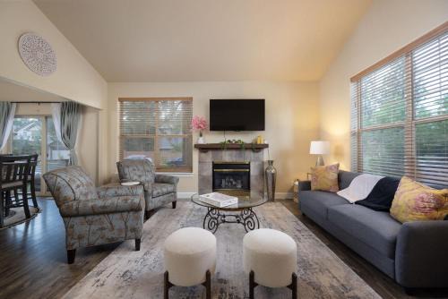 Pet-Friendly - Bend Sanctuary for 6