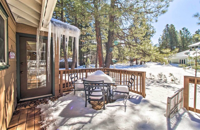Pet-friendly Cabin in Pinetop-lakeside!
