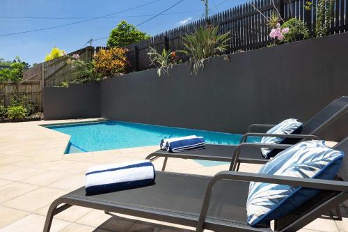 Pet Friendly Family Home In Brisbane - Relocations and Family Stays - Fast Internet - Parking - Netflix