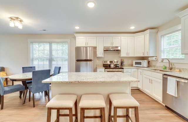 Pet-Friendly Hickory Vacation Rental 8 Mi to Lake!