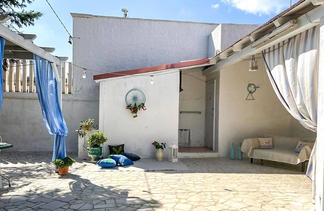 Pet friendly home in Torre Colimena