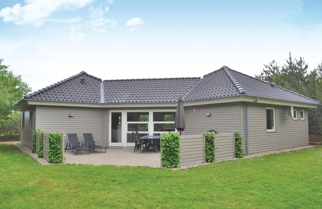 Pet friendly home in Ansager with sauna