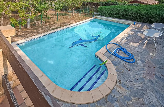 Pet friendly home in Cruzy