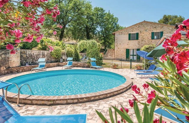 Pet friendly home in bevagna (pg)