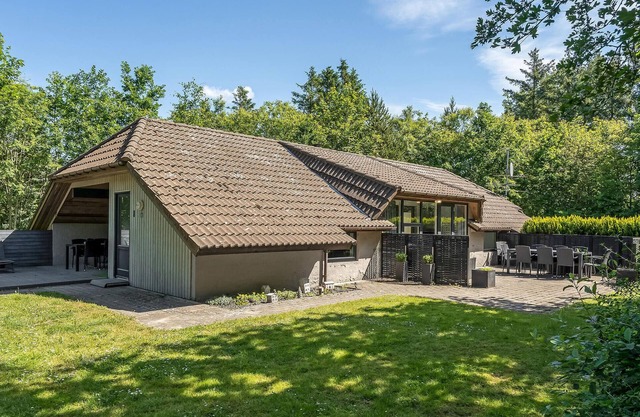 Pet friendly home in Oksbøl with sauna