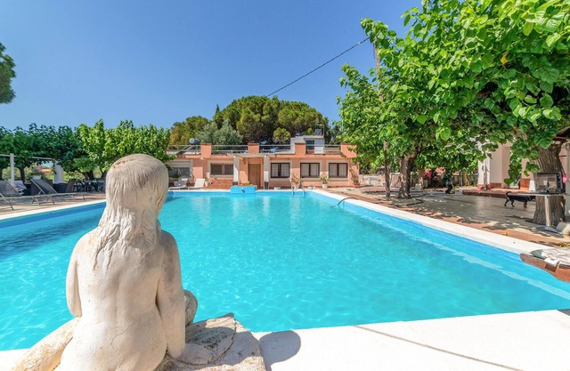 Pet friendly home in Reus with WiFi