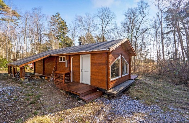 Pet Friendly Home In Stege