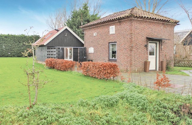 Pet friendly home in Winkel with sauna