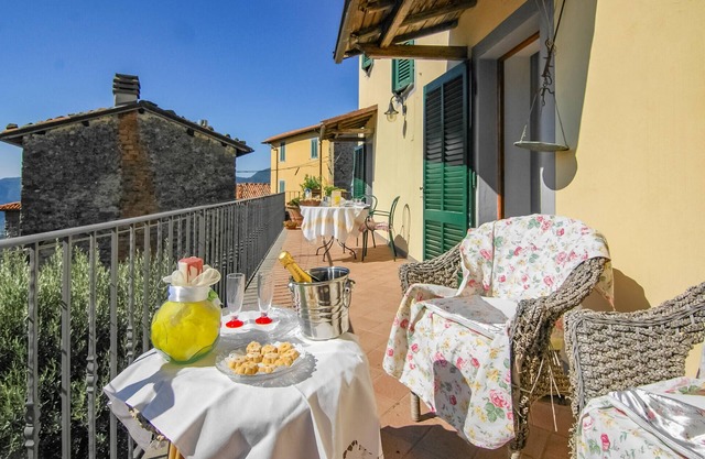 Pet friendly home in Sommocolonia