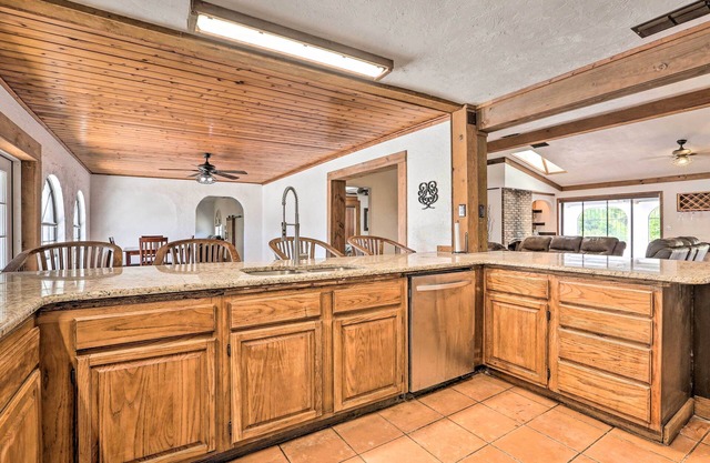 Pet-Friendly 'Raceway Ranch' w/Patio & Grill