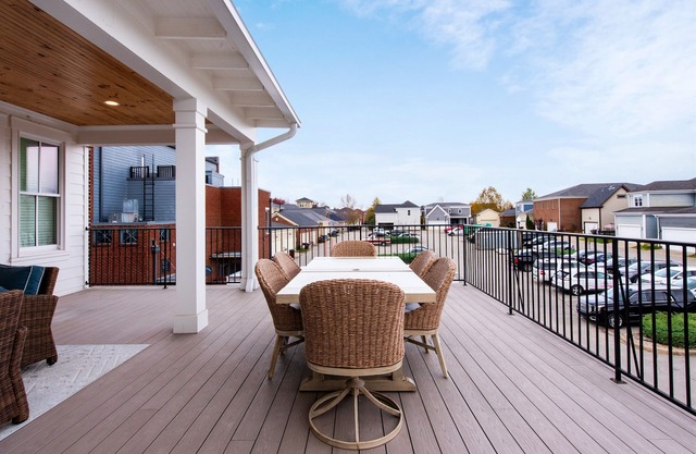 Pet-Friendly, Shops, Bourbon Trail, Downtown, Golf Local Dining, Fully Loaded