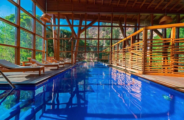 Pet-Friendly Spacious Room Near Machu Picchu | Free Parking | Onsite Pools