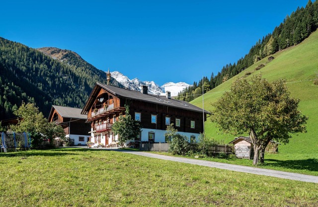 Pet-Friendly 'Stifterhof Apartment Mathilda'