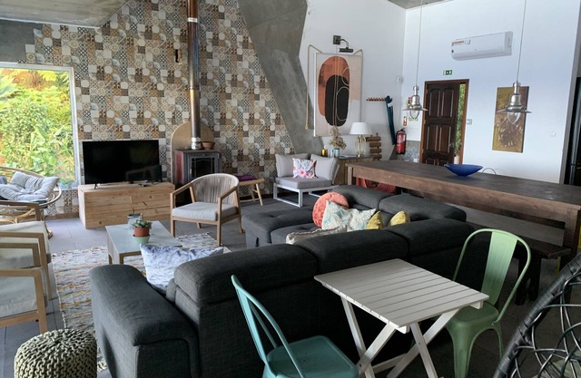 Pet-Friendly Villa Azores SunriseHouse with Sea View, Pool, Jacuzzi, Wi-Fi, Terrace & Garden