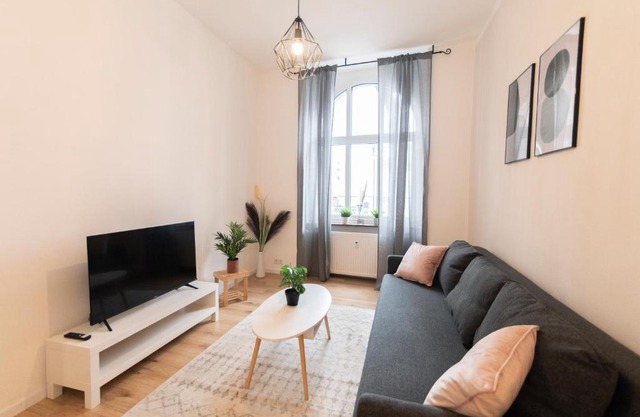 Peter Apartments - Premium Wohnung I 95qm I 3 Schlafzimmer I großes Bad I Küche I Wohnzimmer I TV