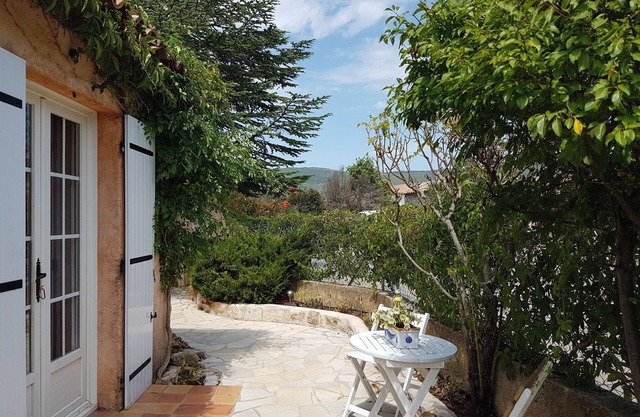 Petit Fleur Studio with Terrace