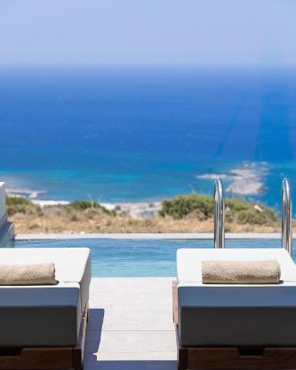 Petras Luxury Suites - Adults Only
